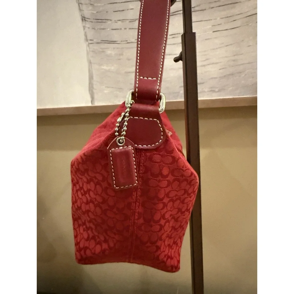 Coach Y2K Vintage Cherry Red SoHo Signature‎ Mini Pouch Jacquard Hand Bag Rare